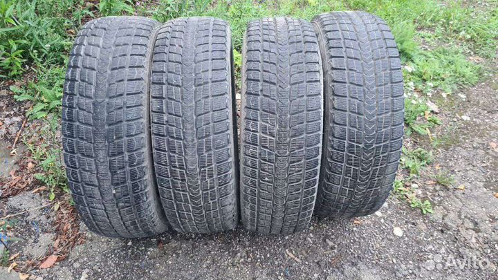 Nexen Winguard Ice 215/65 R16 98