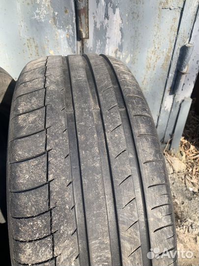 Michelin Latitude Cross 235/55 R17