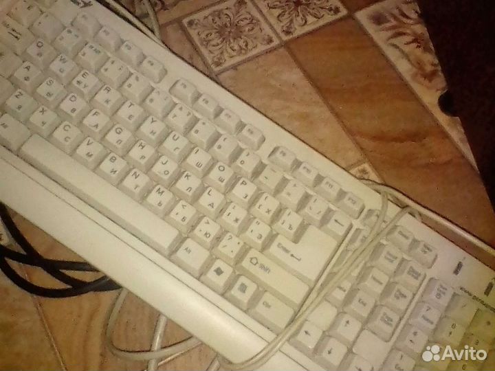 4 Клавиатуры +4 мышки на запчасти