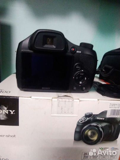 Зеркальный фотоаппарат Sony H400