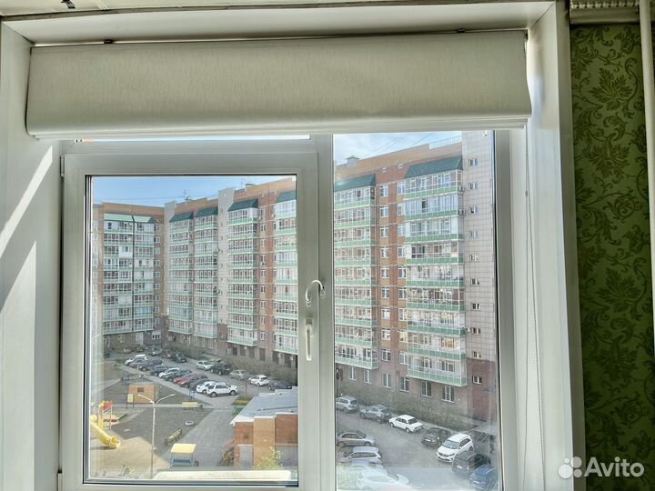 Рулонная штора бу 165*170