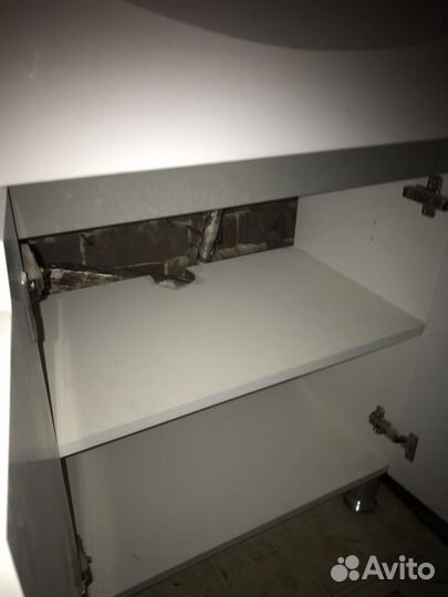 Раковина с тумбой