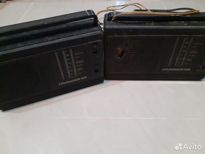 Радиоприемник Альпинист 320 СССР