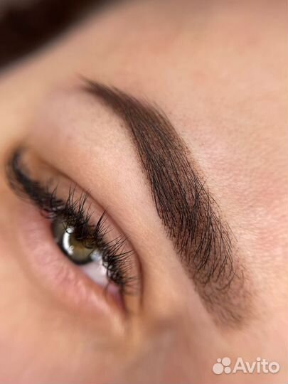 Перманентный макияж бровей губ и век татуаж