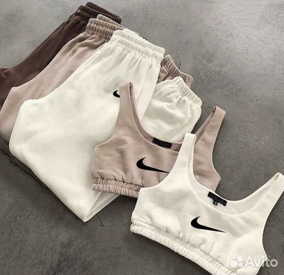 Спортивный костюм nike женский размер 44 и 46
