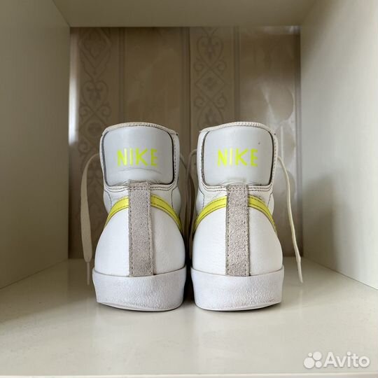 Кроссовки nike Blazer mid 77