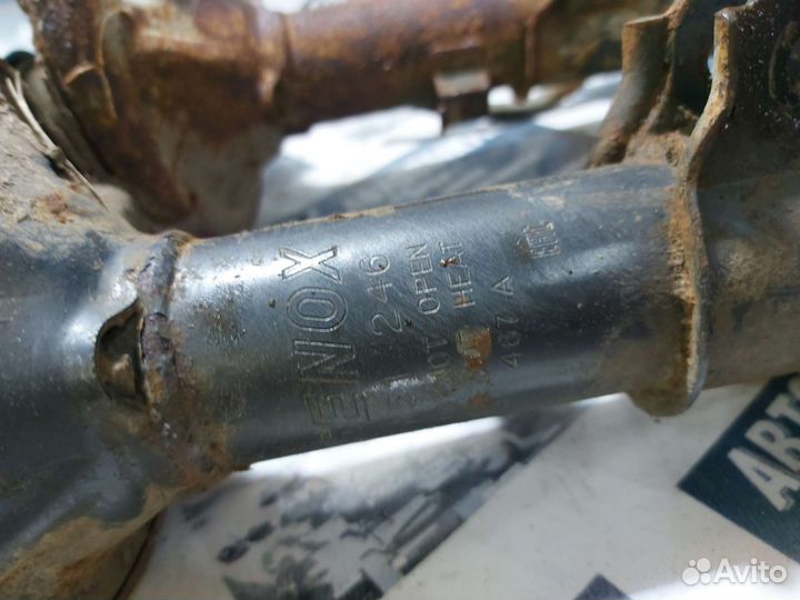 Стойки передние на hyundai accent