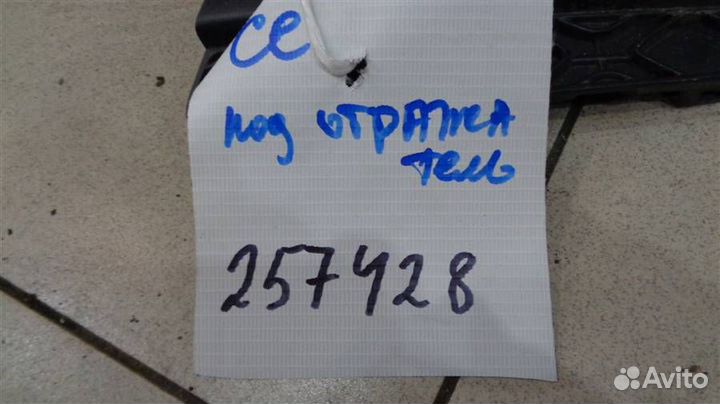 Накладка заднего бампера левая Renault Sandero 20