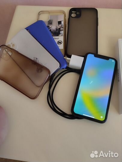 iPhone 11, 256 ГБ