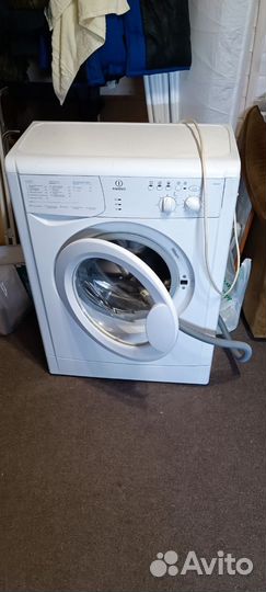Стиральная машина бу indesit