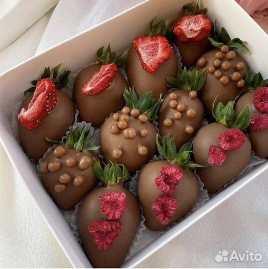 Клубника в шоколаде / подарок учителю