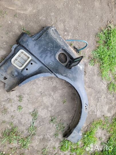 Крыло задняя правая гольф 3,5 дверей