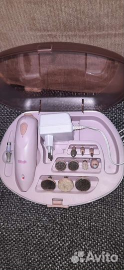 Маникюрный набор Vitek vt-2204