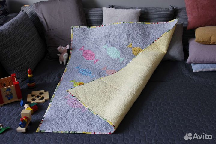 Детское лоскутное одеяло пэчворк