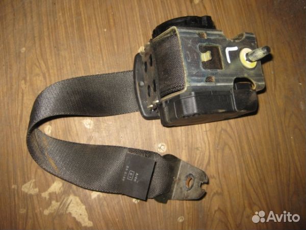 Ремень безопасности задний Ford Focus I