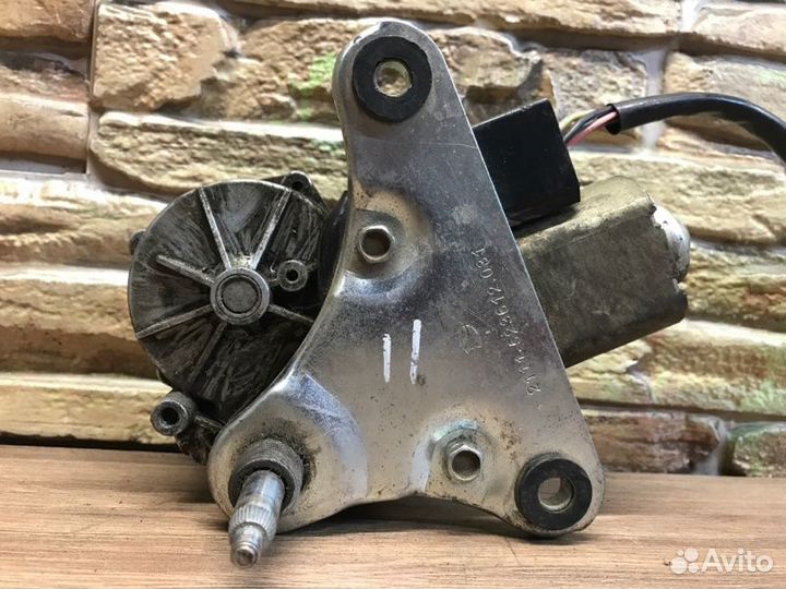 Мотор дворников задний Ваз 2111