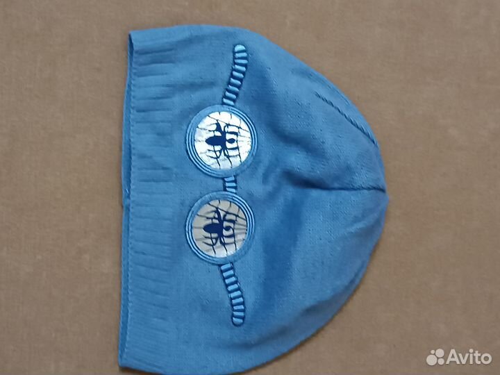 Демисезонные и легкие шапочки на мальчика 7 лет