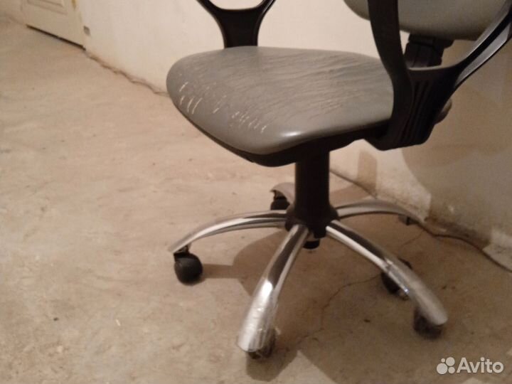 Компьютерное кресло бу