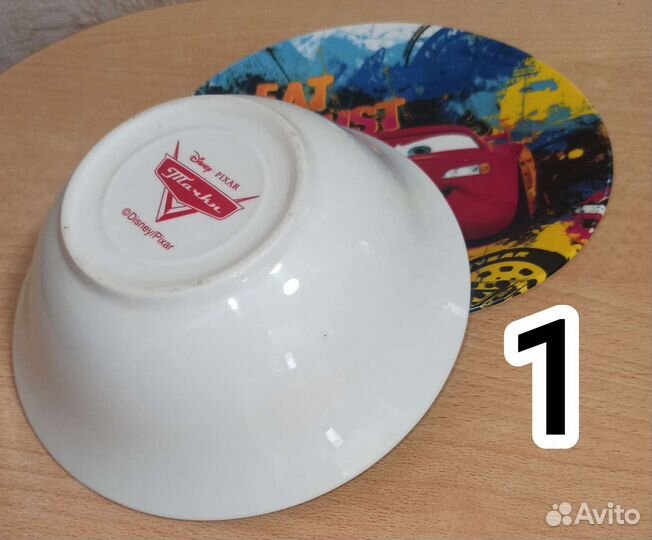 Два набора детской посуды Тачки. Тарелки Тачки