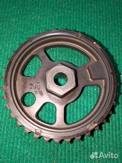 Шестерня распредвала Mercedes Benz M112