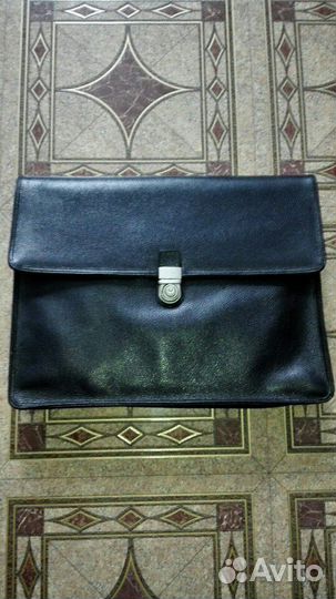 Кожаная папка