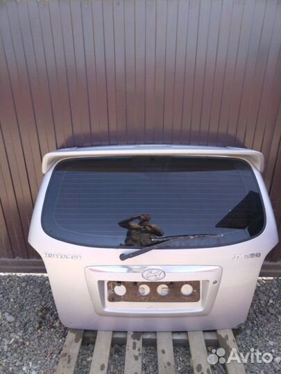 Дверь багажника задняя Hyundai Terracan HP D4BH