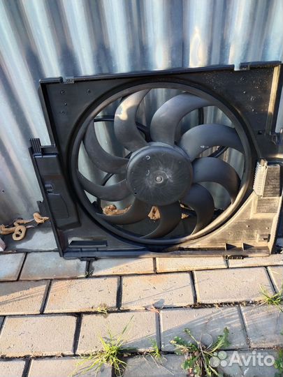 Вентилятор охлаждения бмв ф20