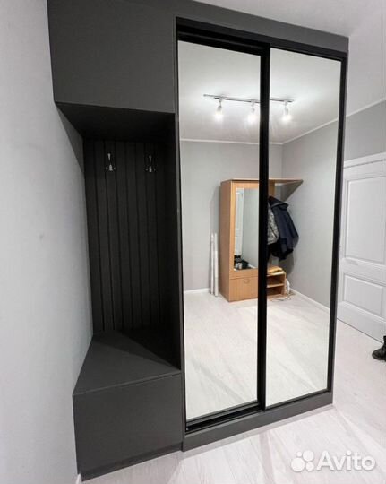 Шкаф купе для прихожей