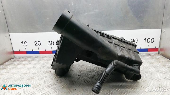 Корпус воздушного фильтра Volkswagen Tiguan 2008