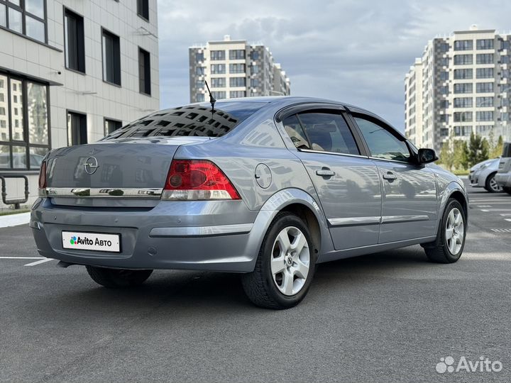 Opel Astra 1.8 AT, 2008, 185 000 км