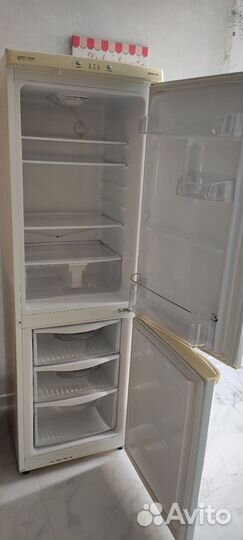 Холодильник бу Samsung