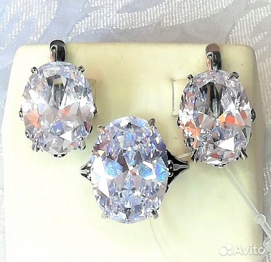 Серьги, кольцо серебрение хрусталь разм.19,5 С616