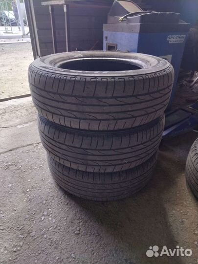 Bridgestone Dueler H/P 215/65 R16