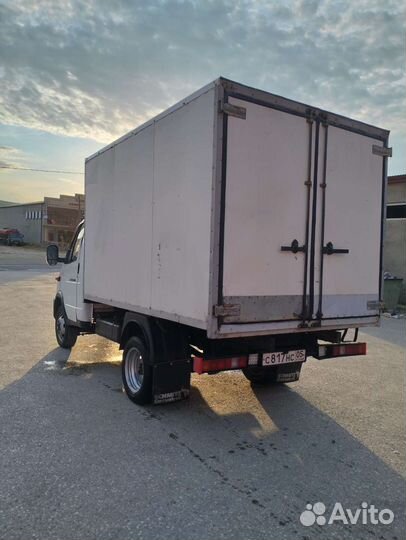 ГАЗ ГАЗель 2747 промтоварный, 2005