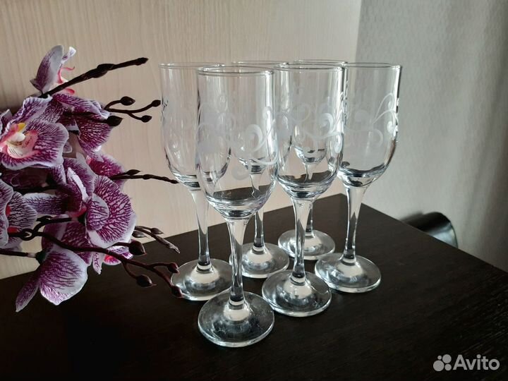 Набор бокалов для вина 6 штук