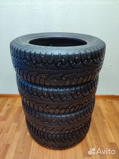 Nokian Tyres Hakkapeliitta 5 SUV 225/60 R17