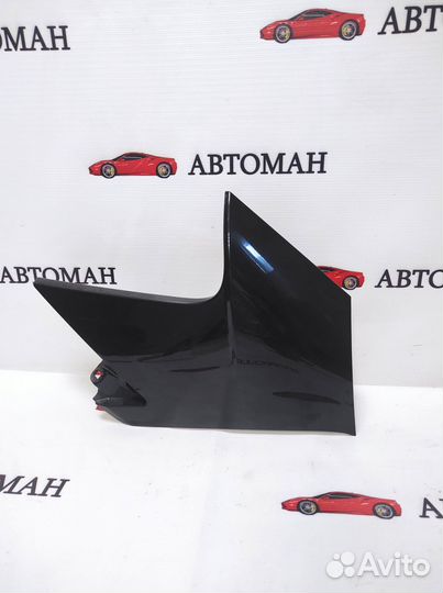 Накладка спойлера задняя правая Nissan Murano3 Z52