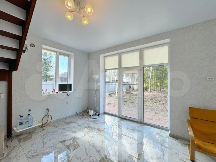 Коттедж 141,8 м² на участке 11 сот.