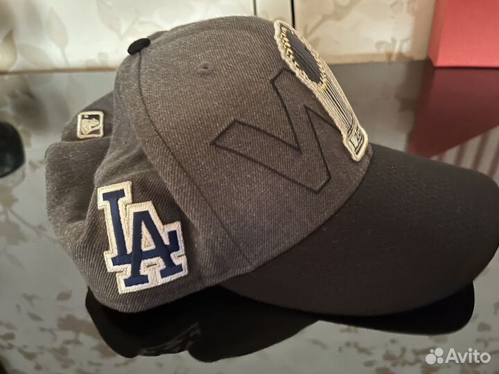 Кепка бейсболка new era world series 2018