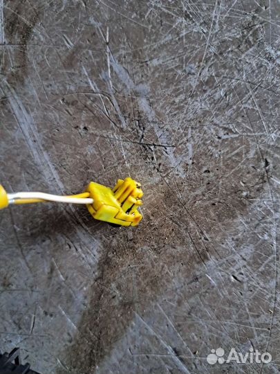 Подрулевой шлейф на Mazda 3