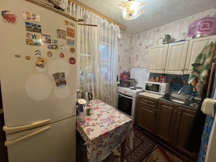 3-к. квартира, 57,4 м², 1/2 эт.