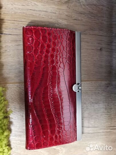 Кошелёк красный, б/у