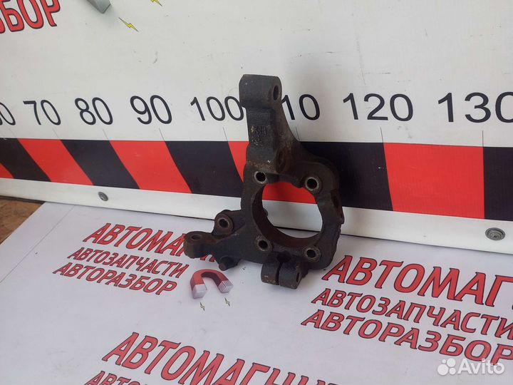 Кулак поворотный левый Киа Соренто 2 09-12