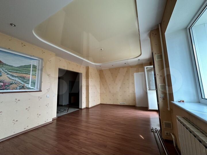 3-к. квартира, 97,6 м², 6/9 эт.