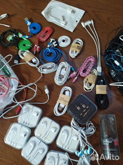 Аксессуары наушники шнуры блок