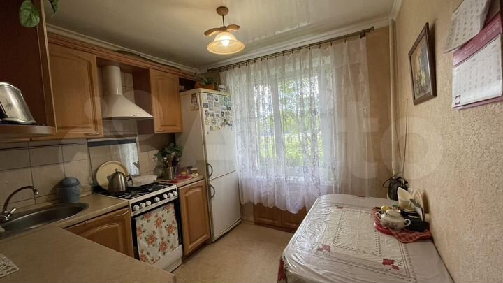 4-к. квартира, 64 м², 2/5 эт.