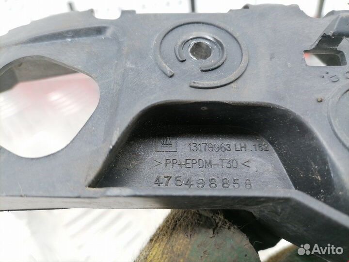 Кронштейн для Opel Corsa D