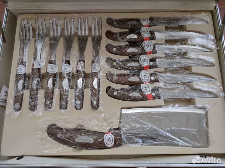 Набор ножей и вилок для барбекю и пикника