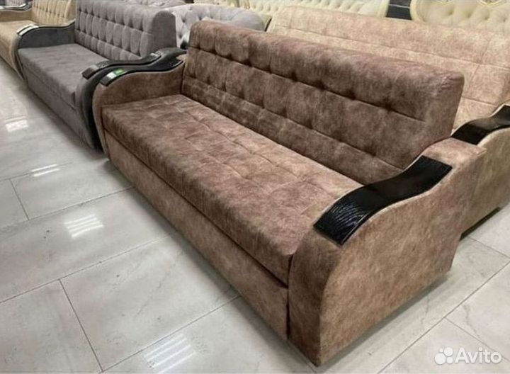 Прямой диван на заказ