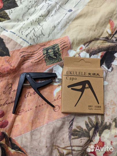 Каподастр для укулеле